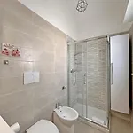 Holiday home 158 - Fiore Al Taunus Con Aria Condizionata, Completamente Ristrutturata - Inclusa Numana