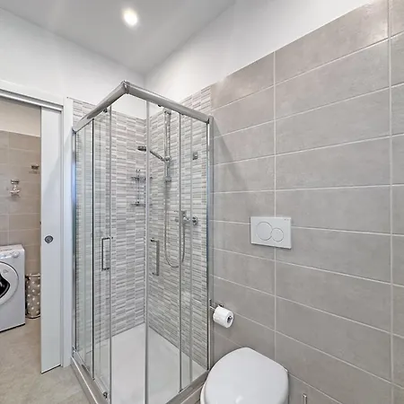 Holiday home 158 - Fiore Al Taunus Con Aria Condizionata, Completamente Ristrutturata - Inclusa Numana
